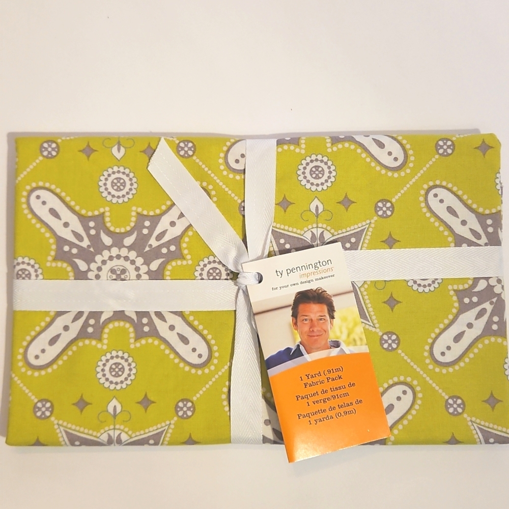 Chartreuse Green Gray & White 100% Cotton Fabric Ty Pennington 1 Yard NEW